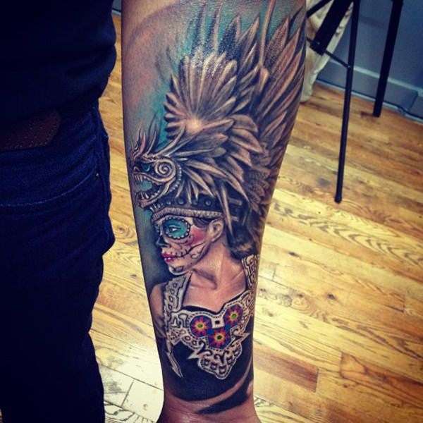 Tatuaje azteca - guerrera