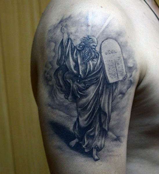 Tatuajes cristianos - Moisés