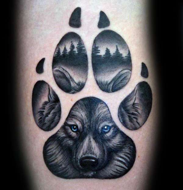 Tatuaje huella de lobo