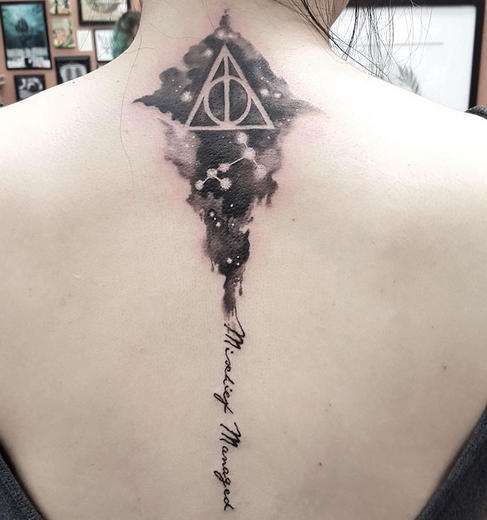 Tatuaje de Harry Potter - reliquias de la Muerte