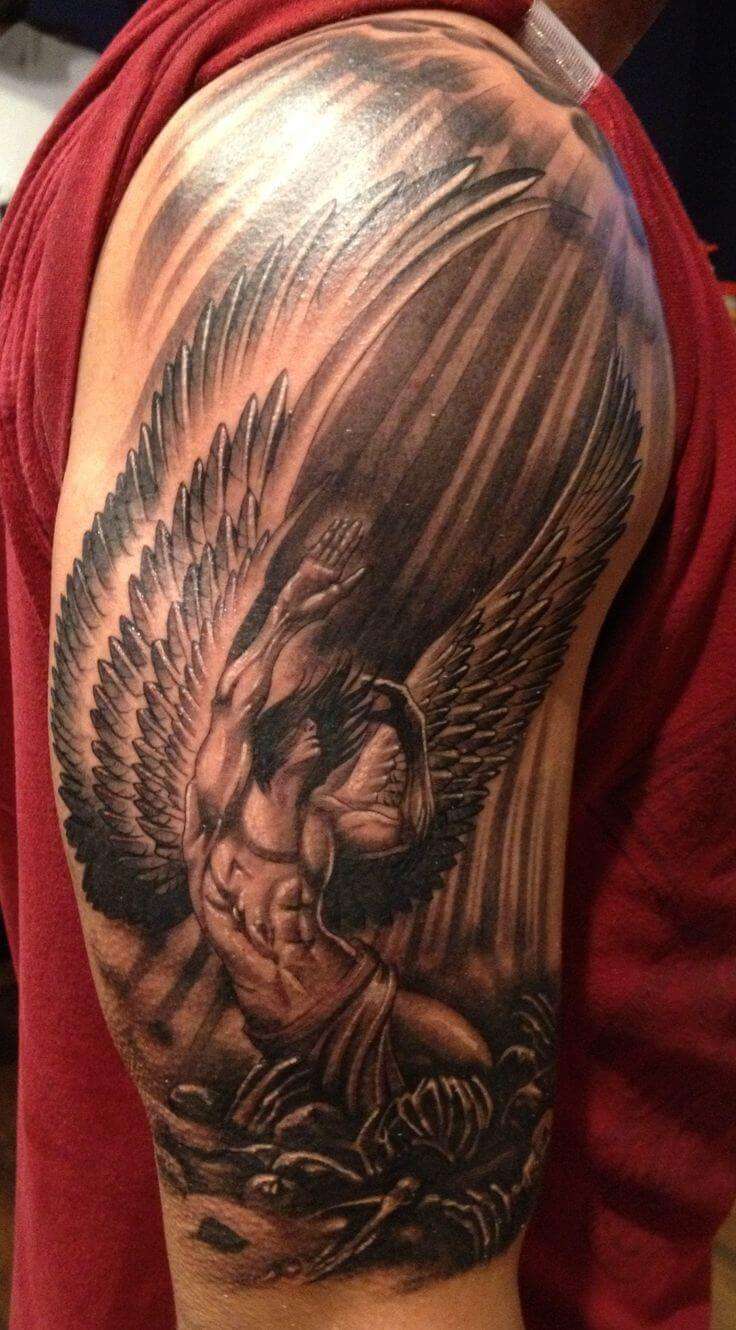Tatuaje de ángel cayendo