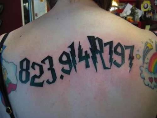 Tatuaje de número de Harry Potter