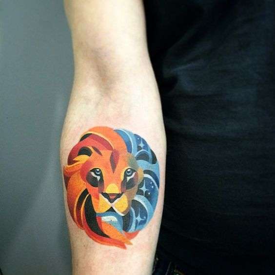 Tatuaje de león día y noche