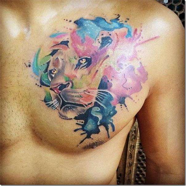 Tatuaje de león estilo acuarela