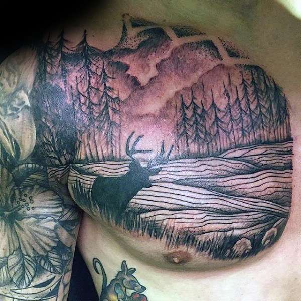Tatuaje de bosque, montañas y venado