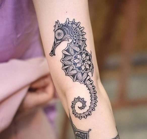 Tatuajes de animales: caballito de mar