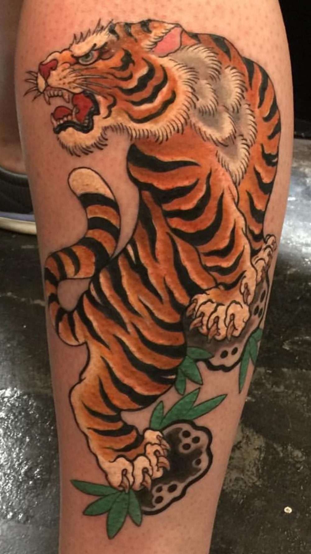 Tatuaje de tigre japonés grande