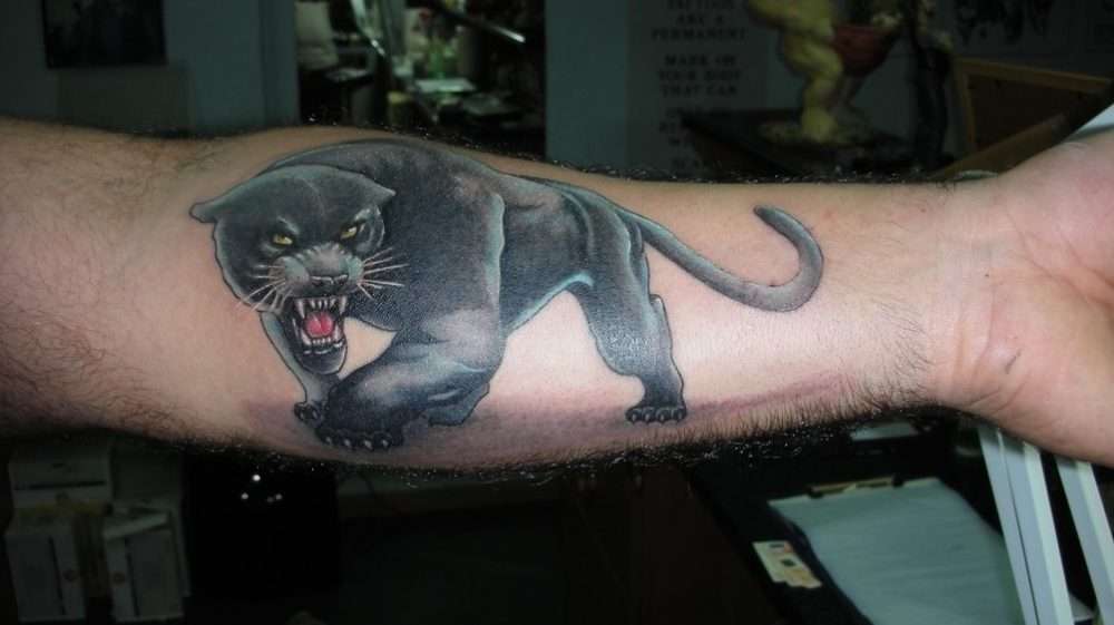 Tatuajes de animales: pantera negra