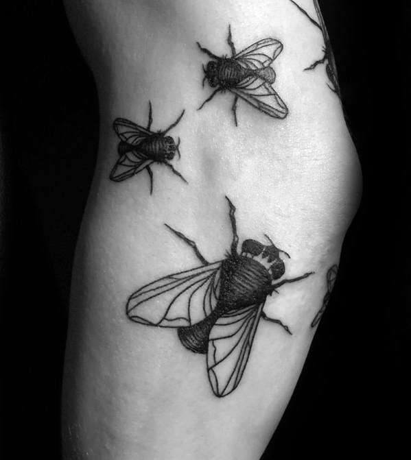 Tatuajes de animales: moscas