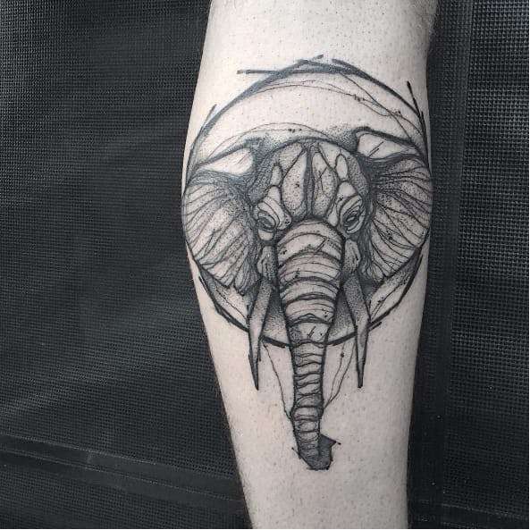 Tatuaje de elefante puntillismo