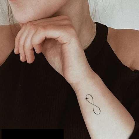 Tatuajes minimalistas: infinito