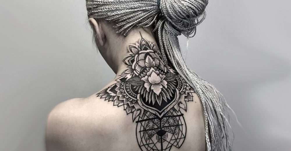 Tatuajes en el cuello: mandala